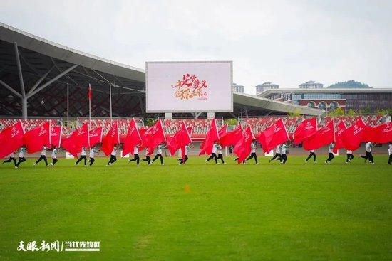 最喜欢的齐达内进球？欧冠决赛对勒沃库森的进球！